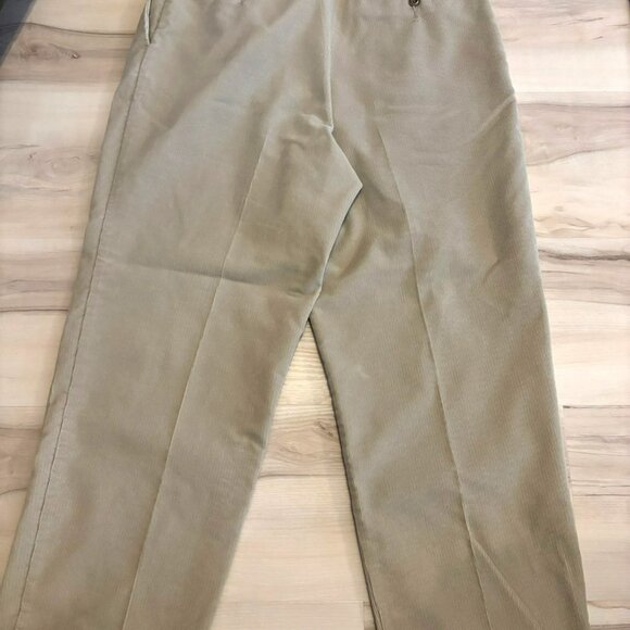 Dockers Mens Beige Corduroy Pleated Pants Size 36 Cuff Center Seam - Picture 5 of 9